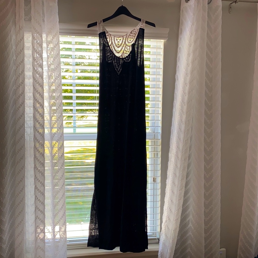 Black maxi dress